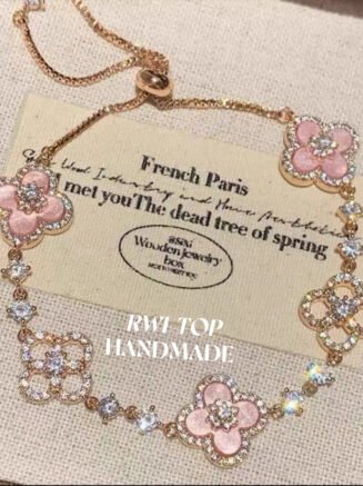 VCA：Vintage Alhambra 5 Motif Pink Mother of Pearl & Diamond Openwork Bracelet